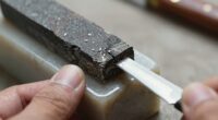 maintains sharpness during sharpening