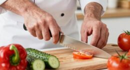 proper knife handling techniques